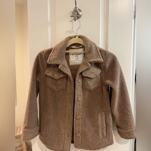 Abercrombie Kids, Size 7/8, Camel